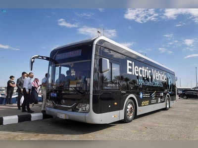 Saudi Arabia’s 1st electric bus starts operation in Jeddah