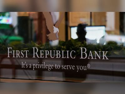 Group of major US banks ride to $30bn rescue of troubled First Republic