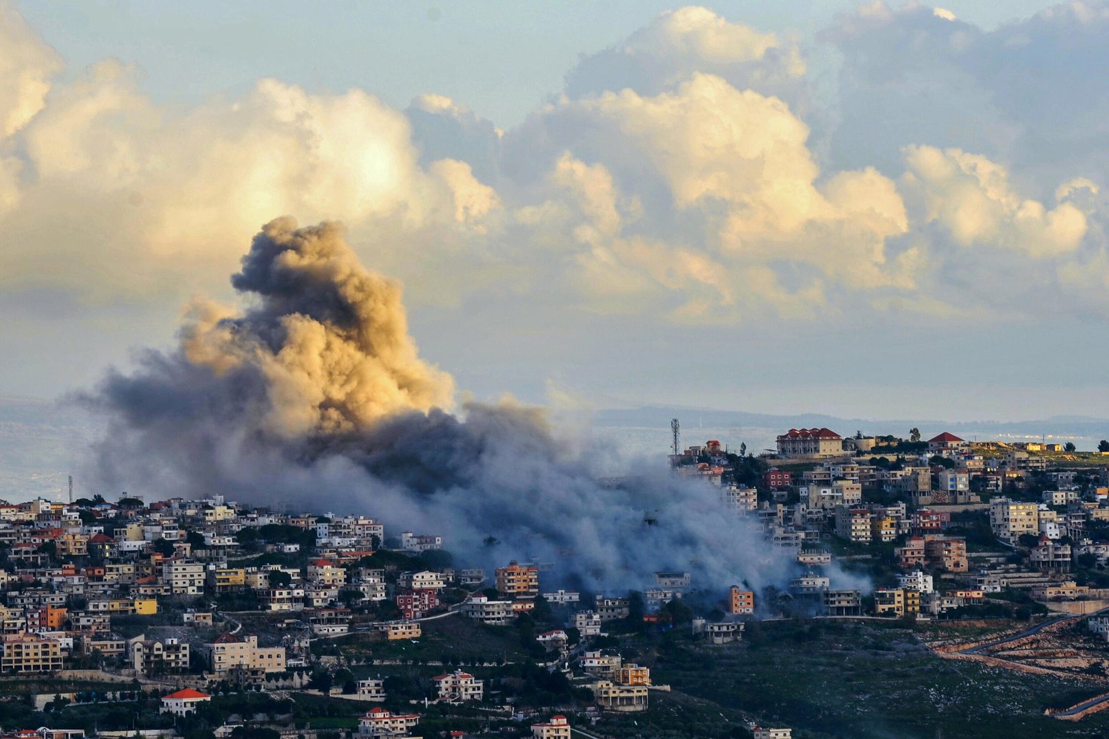 Senior Hamas Official Survives Israeli Strike In Lebanon: Report