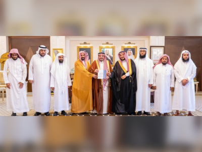 Prince of Qassim Receives Annual Report from Minarets Association for Mosque Service in Buraidah
