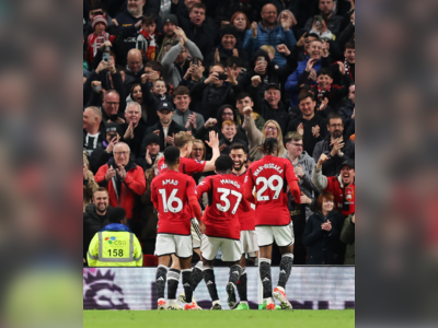 Fernandes Rescues United from Defeat Against Sheffield in the English League