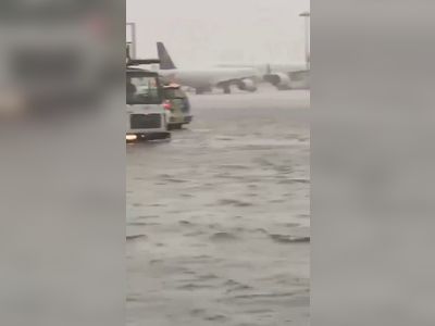 Unprecedented Flooding Disrupts Dubai